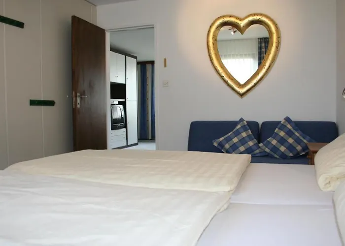 Apartamento Chesa Arettas By Interhome