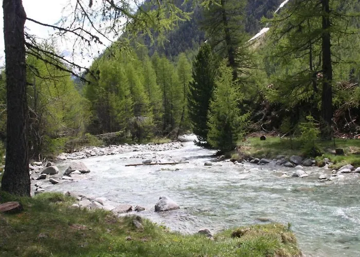 Chesa Arettas By Interhome